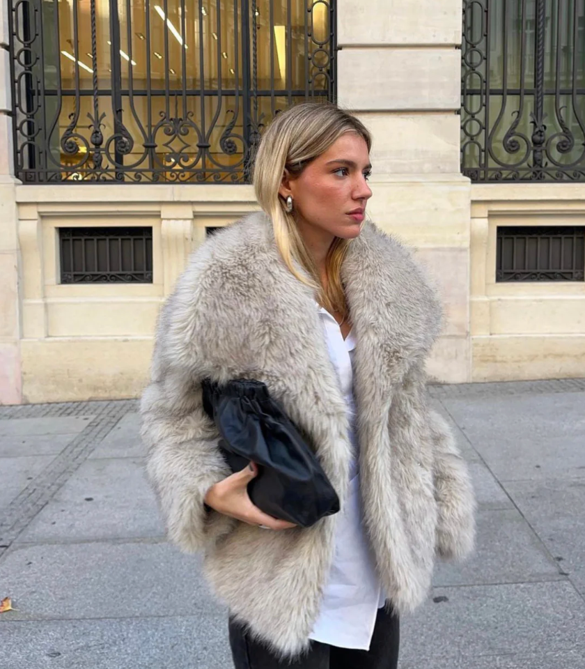 Mary | Luxurious Faux Fur Coat